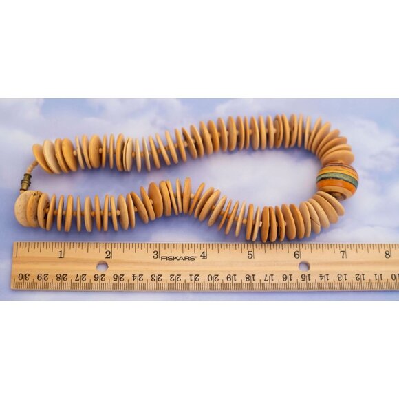 Vintage Boho Wooden Short Beaded Necklace 16 Inches - S7 - Picture 3 of 3